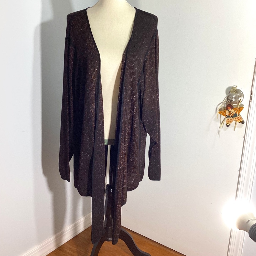 WOMAN  PLUS 1X CASCADE OPEN FRONT CARDIGAN BLACK AND RED LUREX
